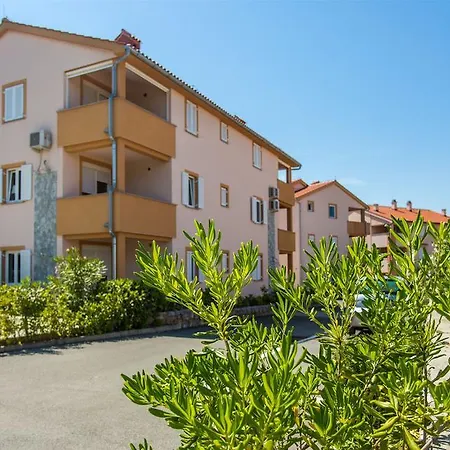 Franka Apartment